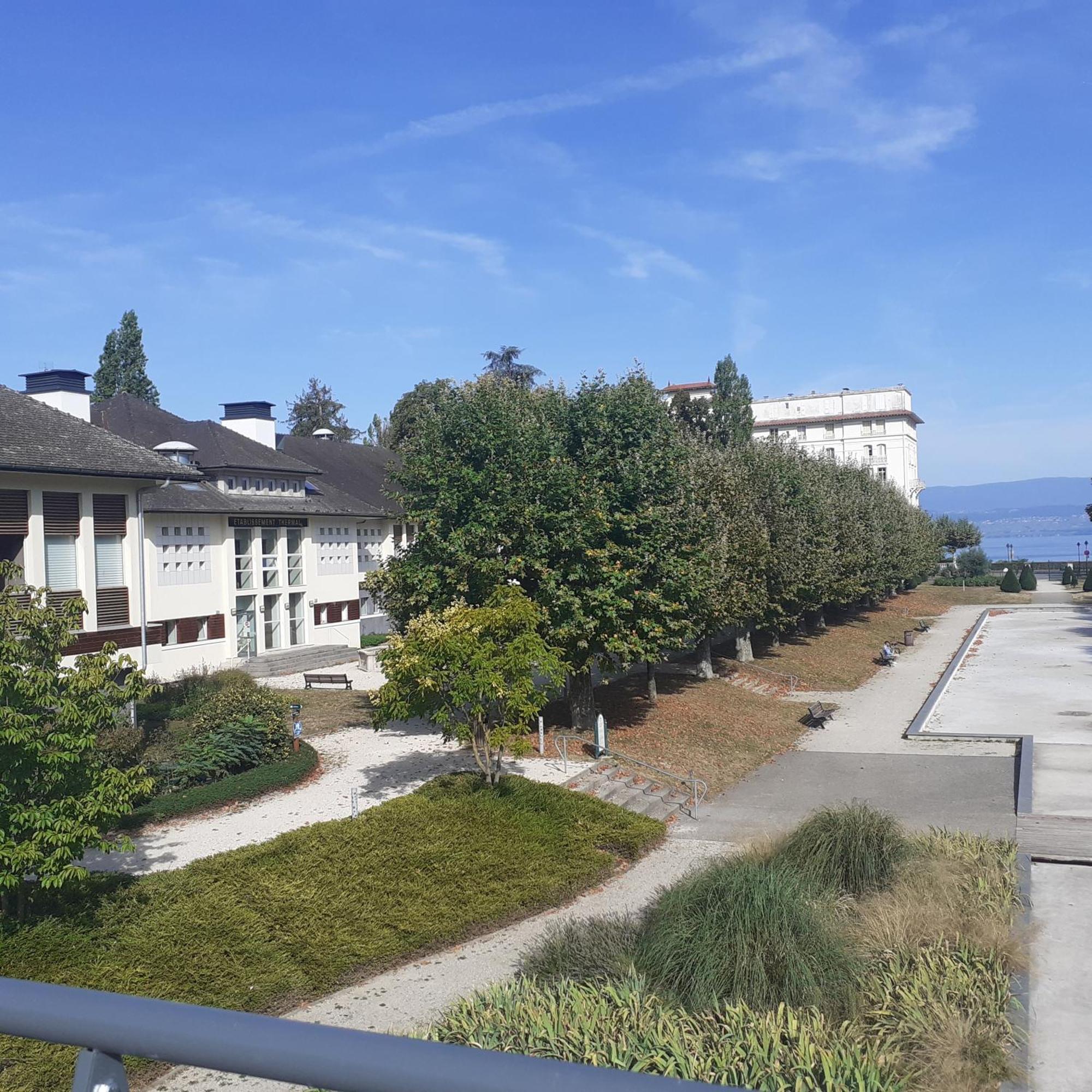 Charmant Appartement A 150 M Des Thermes Et Du Centre Ville Thonon-les-Bains Exterior photo